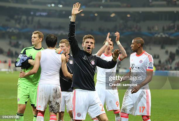 Schlussjubel Thomas Müller Mueller FC Bayern München u Fussball Uefa Championsleague : LOSC Lille - FC Bayern München