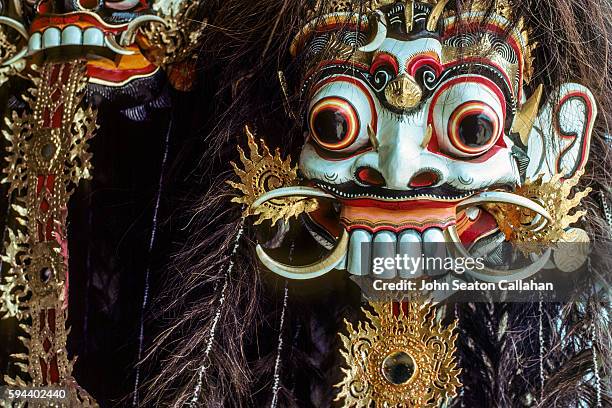 barong mask - dansa barong bildbanksfoton och bilder