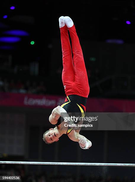 Silber für Fabian Hambüchen Hambuechen am Reck Olympische Sommerspiele 2012 London : Turnen Männer Reck Finale North Greenwich Arena Olympic Summer...