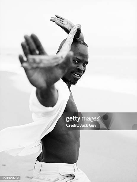 Actor Djimon Hounsou is photographed in 2005 in Los Angeles, California. PUBLISHED IMAGE.