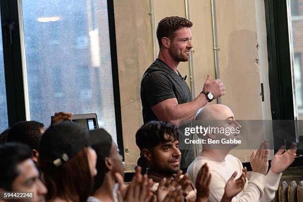 Former U.S. Army soldier Noah Galloway visits AOL Build to discuss his book "Living With No Excuses" at AOL HQ on August 23, 2016 in New York City.