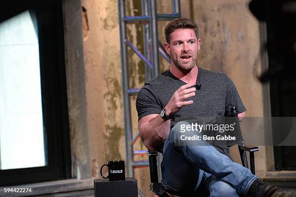Former U.S. Army soldier Noah Galloway visits AOL Build to discuss his book "Living With No Excuses" at AOL HQ on August 23, 2016 in New York City.
