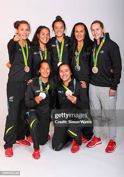 Backrow: Ruby Tui, Terina Te Tamaki, Theresa Fitzpatrick, Portia Woodman and Kelly Brazier, Front Row; Tyla Nathan-Wong; Sarah Goss of the New...