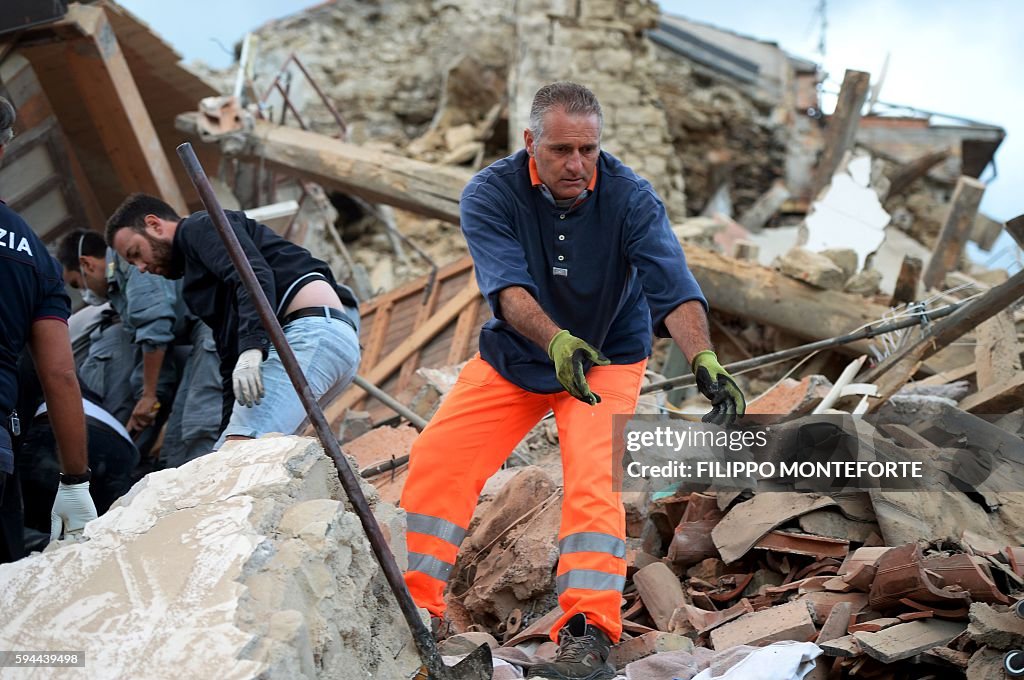 ITALY-QUAKE