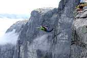 Basejumper in Norway