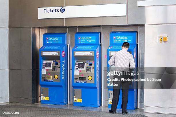 Ticket Machine Using Using Ticket Machine Photos and Premium High Res Pictures - Getty Images