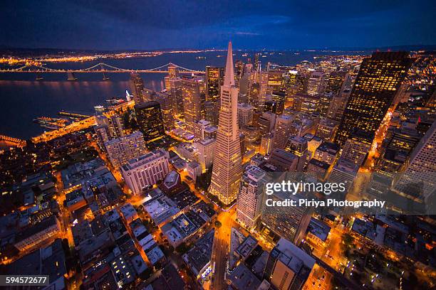 transmerica - transamerica pyramid san francisco stock-fotos und bilder