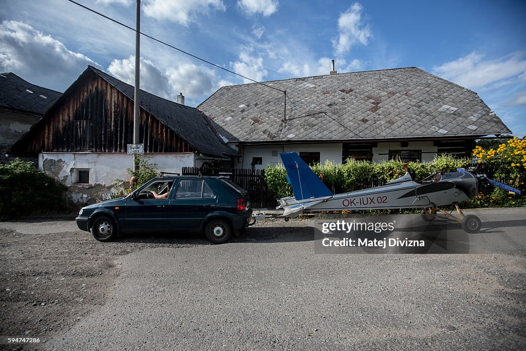 Man Builds His Own Plane
