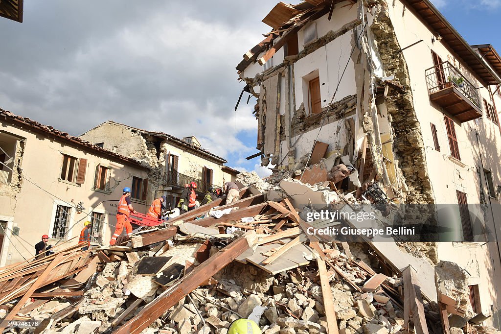 Magnitude 6.2 Earthquake In Central Italy Kill At Least 38