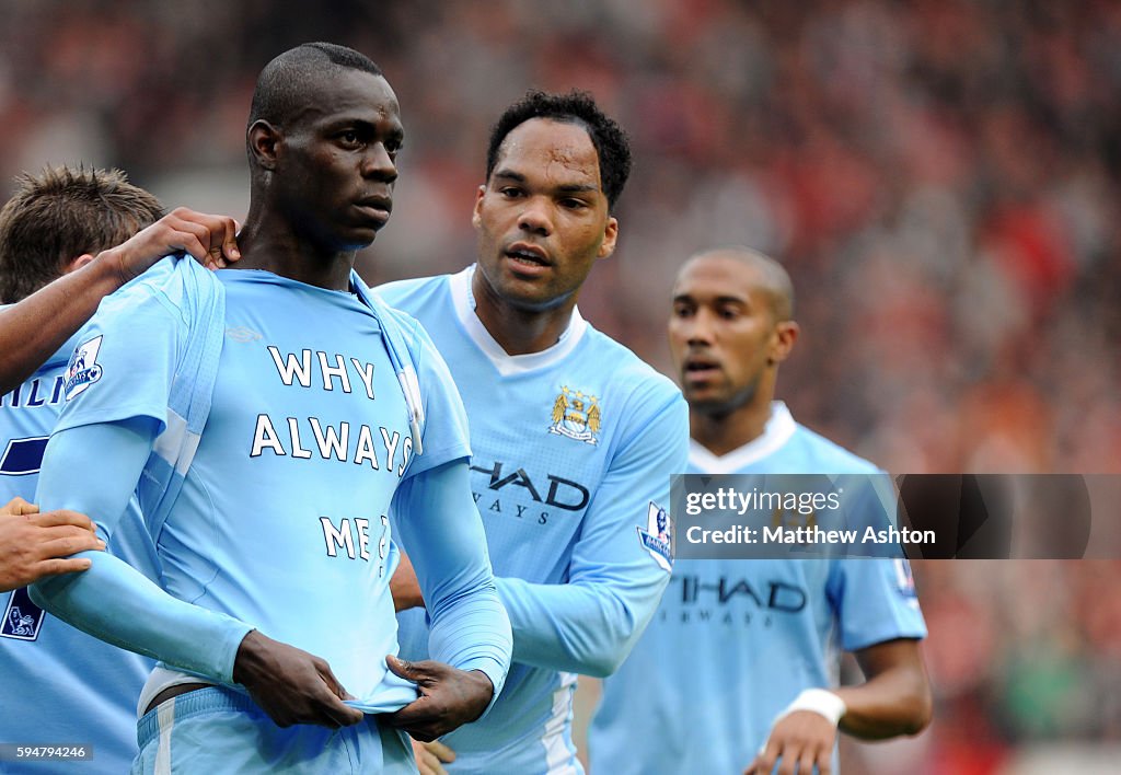 SOCCER - Barclays Premier League - Manchester United v Manchester City