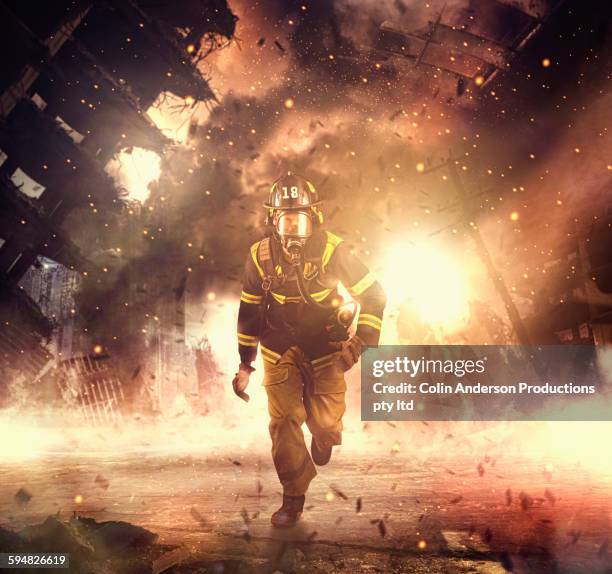 Firemen Running Of Firefighters In Action Photos and Premium High Res Pictures - Getty ...