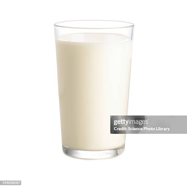 glass of milk - glass stock-fotos und bilder