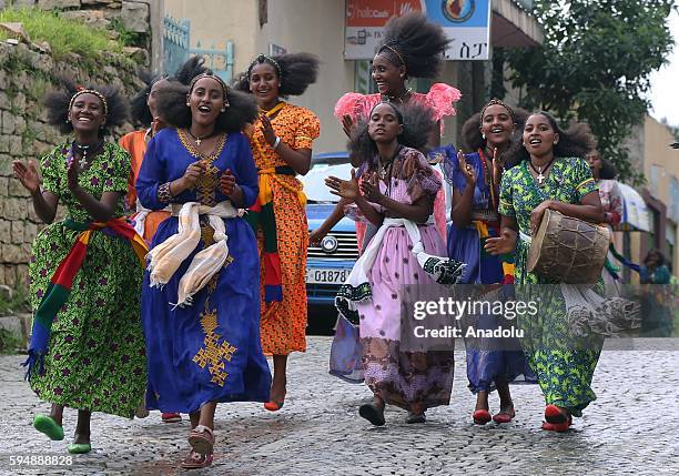 Asheda 101 Ashenda Festival Photos & High Res Pictures - Getty Images