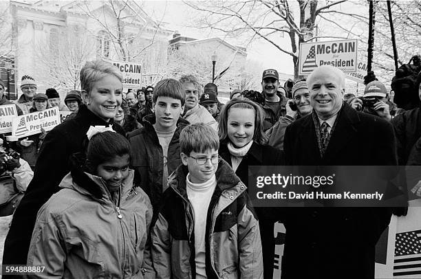 John McCain at a rally in the park with his family: daughter Bridget , wife Cindy, sons Jack and Jimmy , and daughter Meghan , January 31, 2000 in...