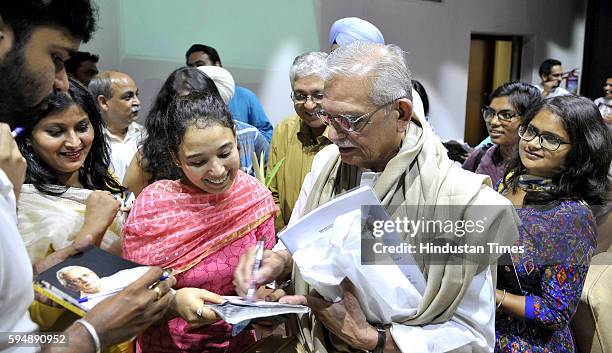 Famous Poet, Lyricist, Film Director Gulzar interacting with students at Panjab University on August 24, 2016 in Chandigarh, India.