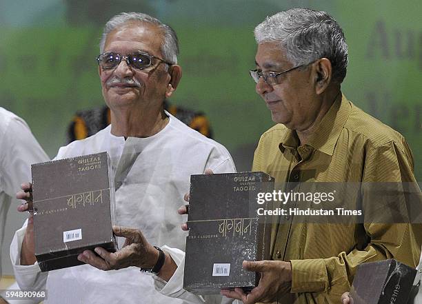 Famous Poet, Lyricist, Film Director Gulzar and VC Arun Grover releasing book at Panjab University on August 24, 2016 in Chandigarh, India.