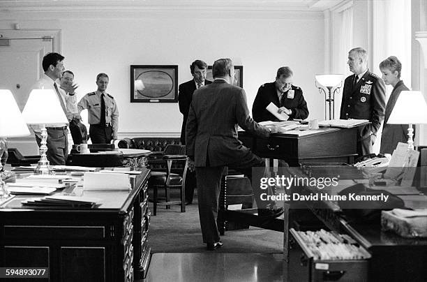 Special Assistant to the Secretary of Defense Lawrence Di Rita, Admiral Edmund Giambastiani, Senior Military Aide Lt. Gen. John Craddock, Assistant...