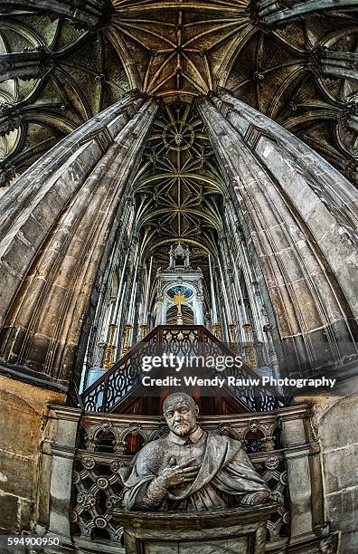 paroisse saint-eustache, paris, france - rauw stock pictures, royalty-free photos & images