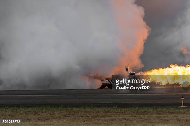 jet truck smoke flame 57' chevy hillsboro oregon air show - 57 chevy stock-fotos und bilder