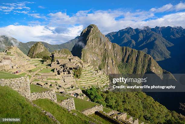 machu picchu, a unesco world heritage site of inca civilization, peru - lima perú fotografías e imágenes de stock