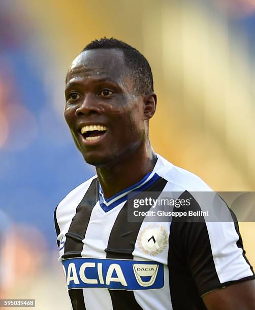 Emmanuel Badu of Udinese Calcio in action during the Serie A match between AS Roma and Udinese Calcio at Olimpico Stadium on August 20, 2016 in Rome,...