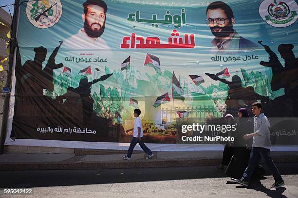 Awadallah 264 Awadallah Stock Photos, High-Res Pictures, and Images - Getty Images