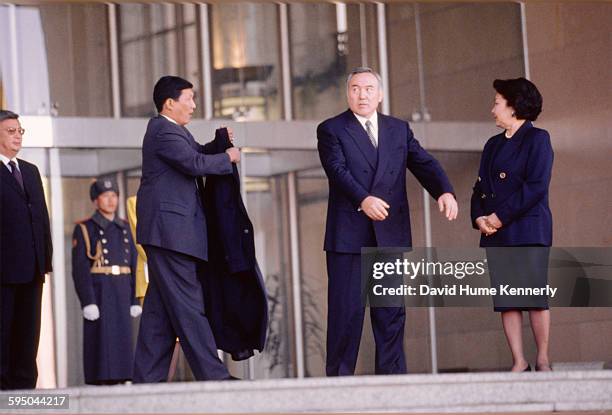 Kazakh President Nursultan Nazarbayev and his wife, First Lady Sara Nazarbayeva, preparing to meet with U.S. First Lady, Hillary Clinton in Almaty,...