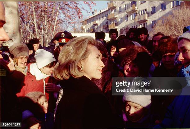 First Lady Hillary Clinton meeting with the crowd at an event in Novosibirsk, Russia, November 16, 1997. Mrs. Clinton is on a trip visiting former...
