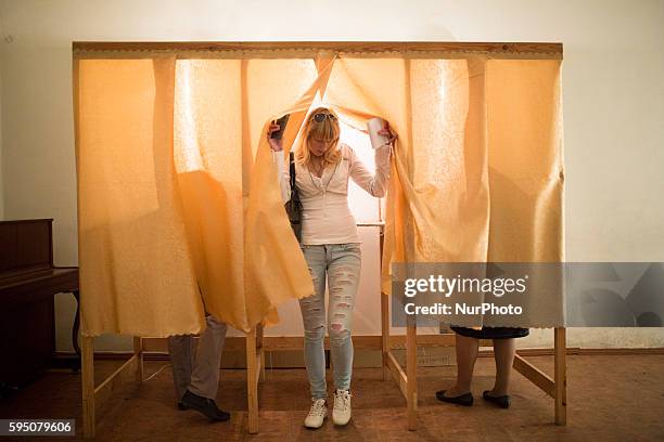 Citizens of Slavyansk vote in the referendum on independence from Ukraine organized by the People's Republic of Donetsk on May 11th, 2014.