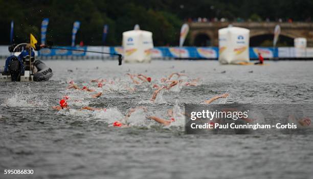 Floating Pontoon Photos and Premium High Res Pictures - Getty Images