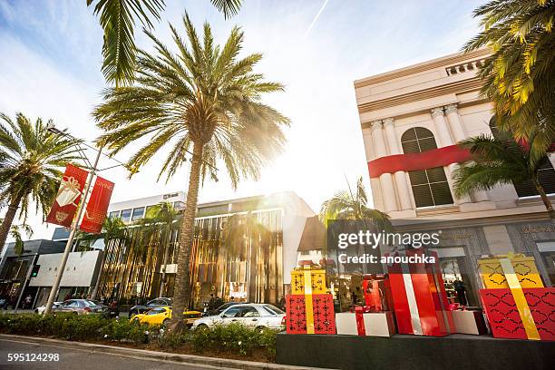 christmas decorations on rodeo drive, ca, usa - los angeles winter stock pictures, royalty-free photos & images