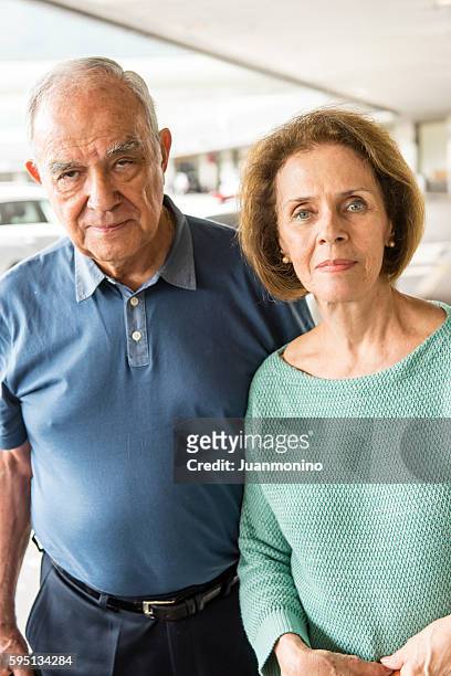 senior couple - old arab man stock pictures, royalty-free photos & images