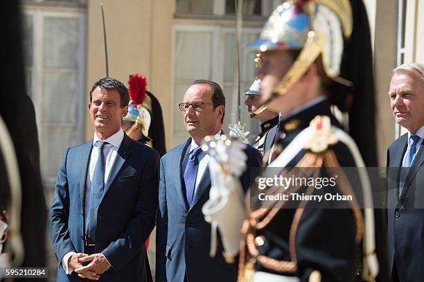 French Prime Minister Manuel Valls, French President Francois Hollande, pose in La Celle Saint Cloud, west of Paris during a meeting with European...