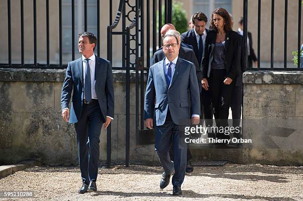 French Prime Minister Manuel Valls, French president Francois Hollande, arrive in La Celle Saint Cloud, Castle west of Paris during a meeting with...