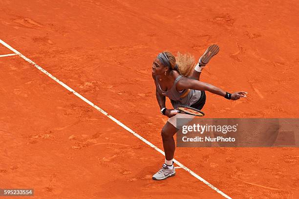 Serena Williams the EEUU against Shuai Peng during the Mutua Madrid Open Masters 1.000 tennis tournament played at the Caja Magica complex in Madrid,...