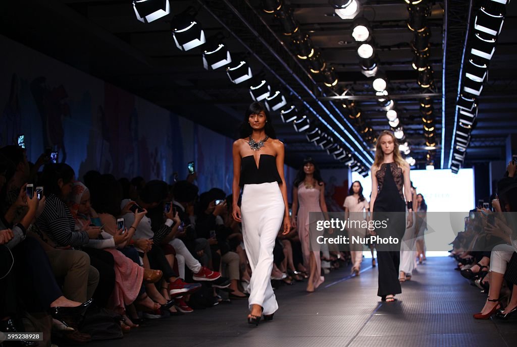 BCBGMAXAZRIA show during the 7th Plaza Indonesia Fashion Week Spring/Summer 2016