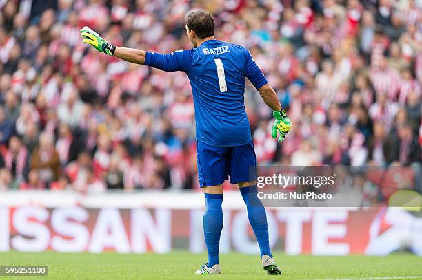 Bilbao, 27 of April at the match of the week 35 of the spanish Liga BBVA between Athletic de Bilbao and Sevilla FC Iraizoz give instruccions , at the...