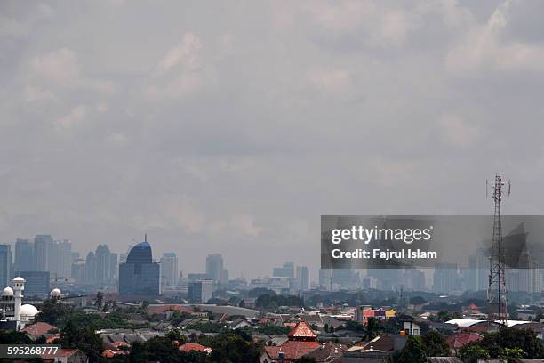 City Was Surrounded By Haze, 照片檔