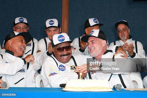 Jerry Rivas Happy Birthday Puerto Rico Photos and Premium High Res Pictures - Getty ...
