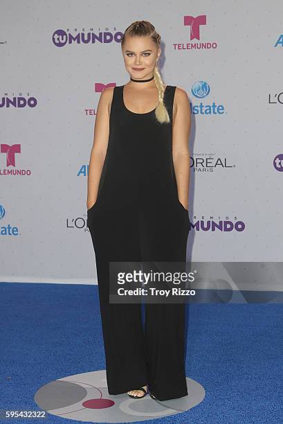 Ana Osorio arrives at Telemundo's Premios Tu Mundo 'Your World' Awards at American Airlines Arena on August 25, 2016 in Miami, Florida.