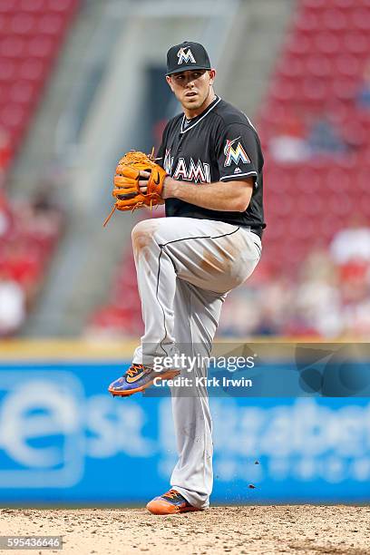 Jose Fernandez of the Miami Marlins throws a pitch during the game against the Cincinnati Reds at Great American Ball Park on August 18, 2016 in...