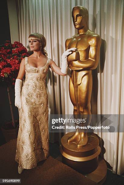 2,235 Elke Sommer Photos & High Res Pictures - Getty Images