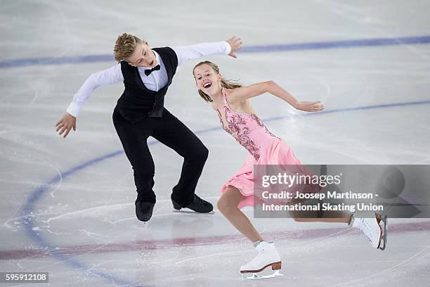 Sasha Fear and Jack Osman of Great Britain compete during the ice dance short dance on day two of the ISU Junior Grand Prix of Figure Skating on...