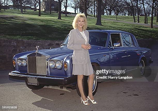 Singer Tammy Wynette poses for a portrait at home in 1995 in Franklin, Tennessee.