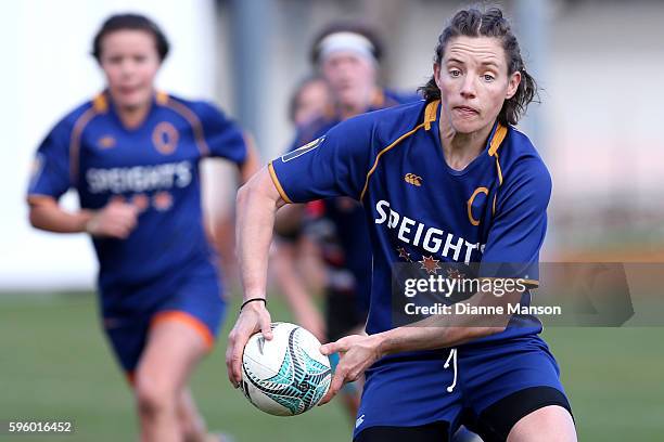 Hannah Stolba of Otago passes the ball during the round four Farah Palmer Cup match between Otago and Counties Manukau at University Oval on August...