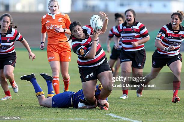 Leilani Perese of Counties Manukau on the charge during the round four Farah Palmer Cup match between Otago and Counties Manukau at University Oval...