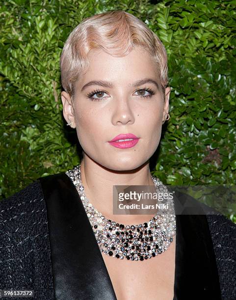 Halsey attends the "8th Annual Museum Of Modern Art Film Benefit Honoring Cate Blanchett" at MOMA in New York City. © LAN