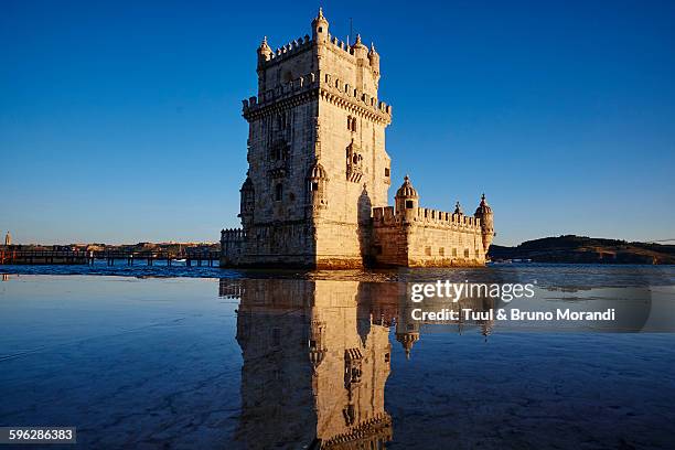 portugal, lisbon, belem tower - lissabon stockfoto's en -beelden