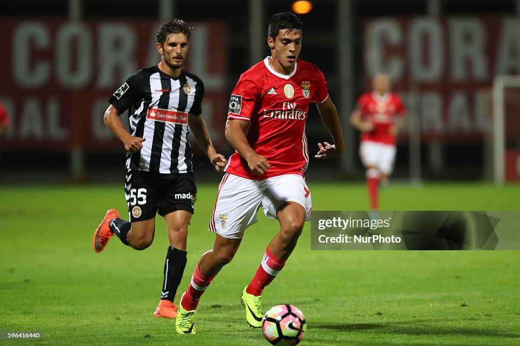 CD Nacional v SL Benfica - Premier League 2016/17