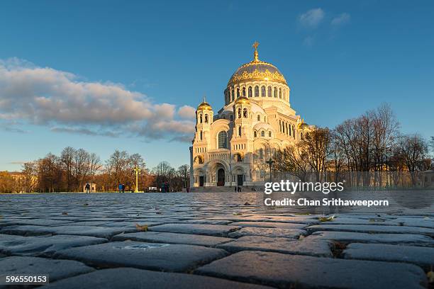the naval cathedral of saint nicholas in kronstadt - st nicholas stock pictures, royalty-free photos & images